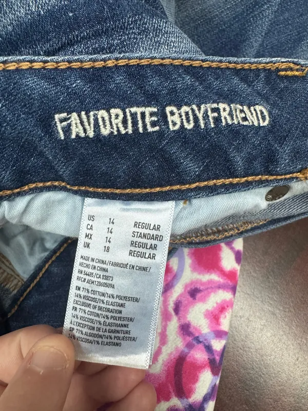 American Eagle Super Stretch Favorite Boyfriend Custom Jeans Size 14 - Image 9