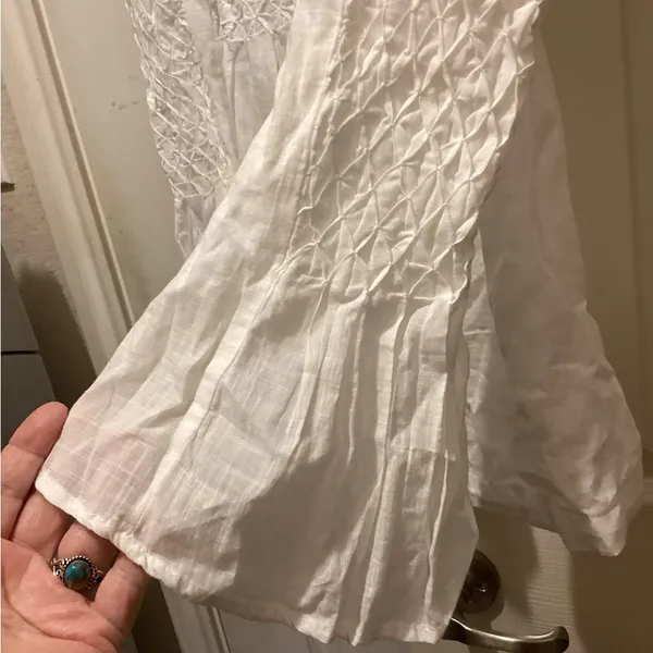 Anthropologie White Textured Blouse - Image 4