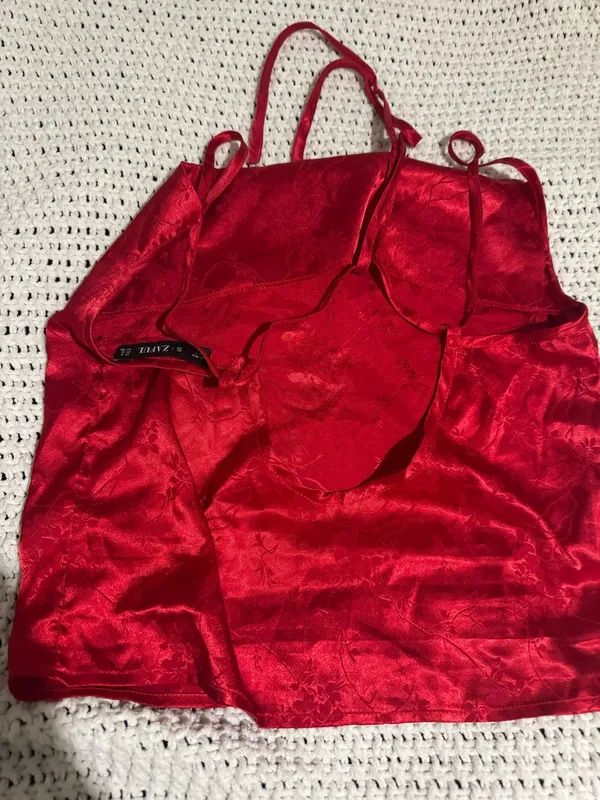 Zaful Red strappy top - Image 3