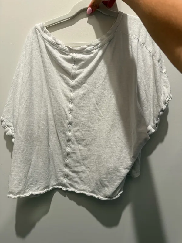American Eagle Cropped White Tee - Image 2