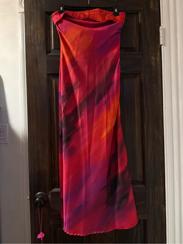 SheIn Strapless Satin Midi Dress in Pink, Orange, Purple - Image 2