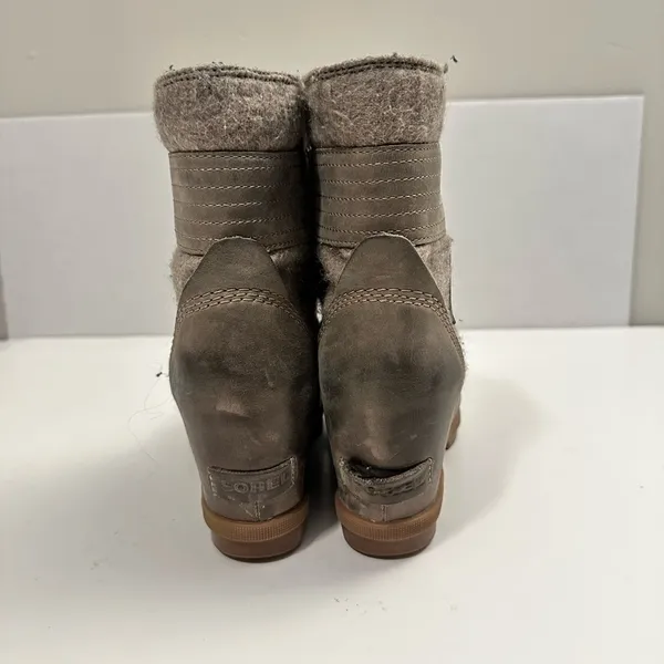 Sorel Lexie Waterproof Leather Wedge Boot Size 8.5 US - Image 4