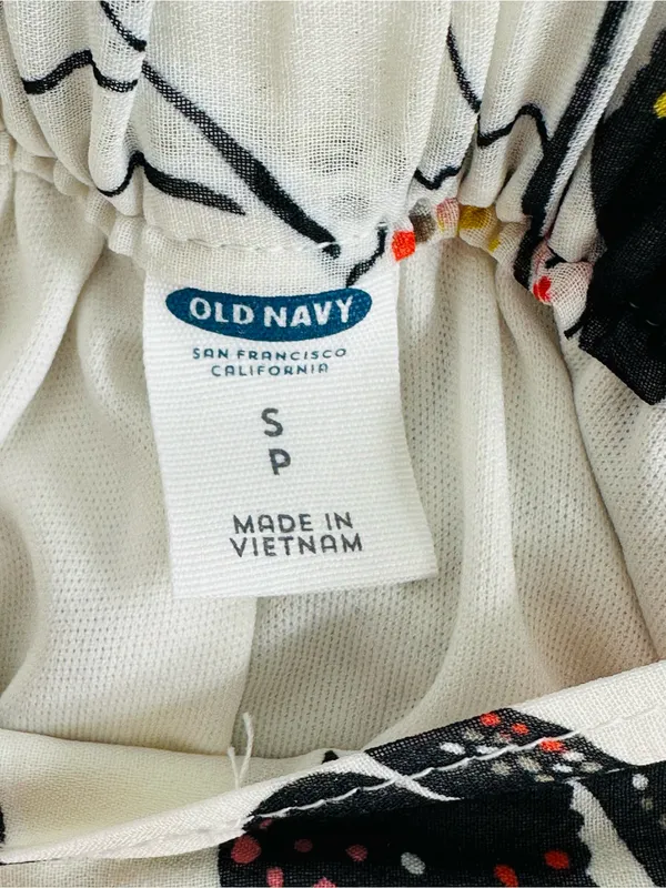 Old Navy White Butterfly Print Mini Skirt - Image 5