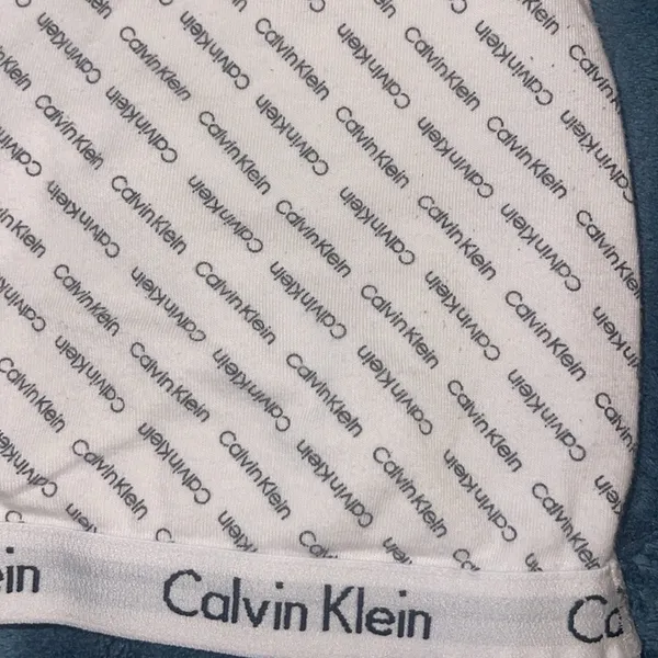 Calvin Klein sports bra - Image 2