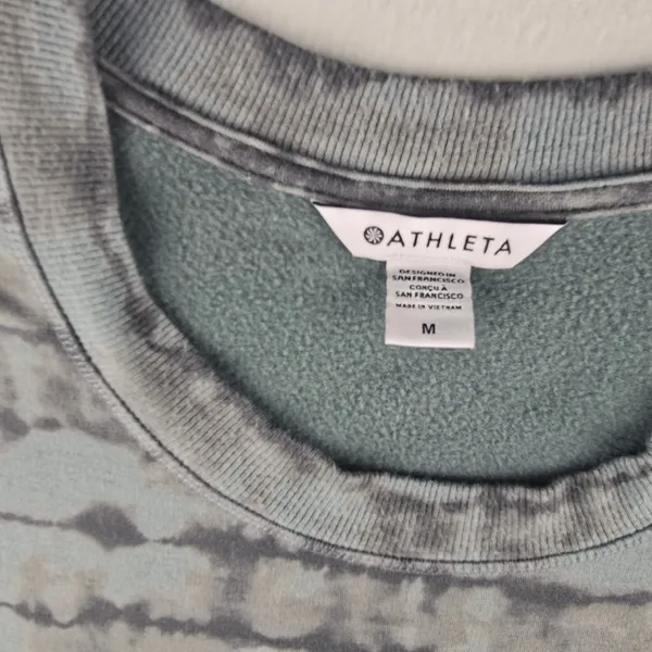 Athleta Coaster Luxe Sweatshirt in Tahiti Minimalist Grey Tie Dye Blue Women's M - Image 6