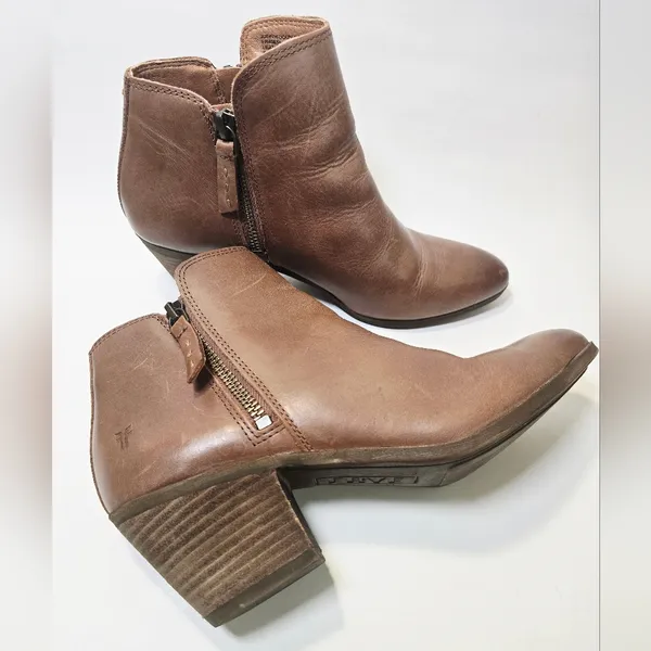 FRYE Judith Double Zip Brown Leather Almond Toe Ankle Boots - Image 8