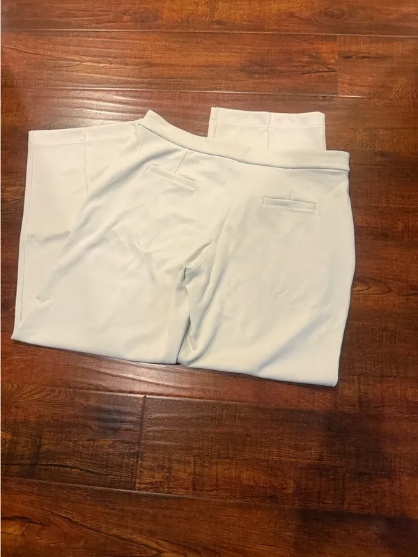Lululemon Softstreme Pants - Image 3