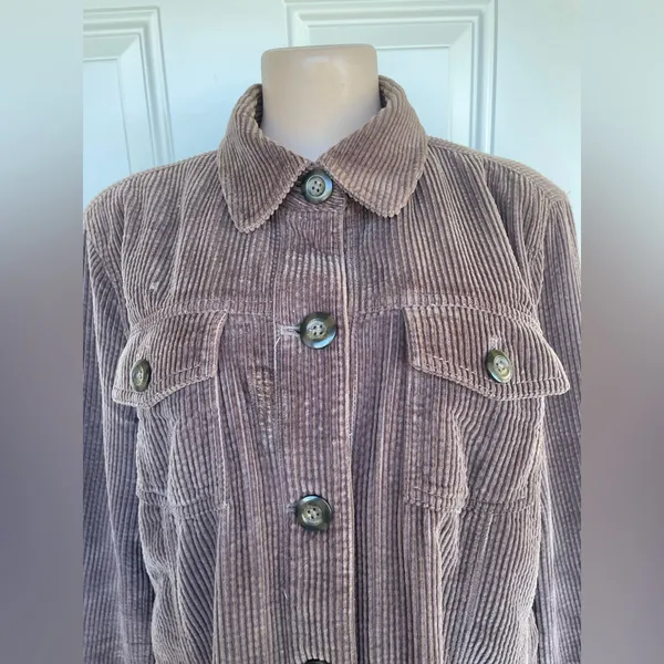 L.L. Bean Brown Corduroy Utility Jacket - Image 3