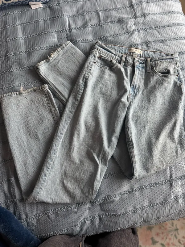 Abercrombie & Fitch low rise jeans - Image 3