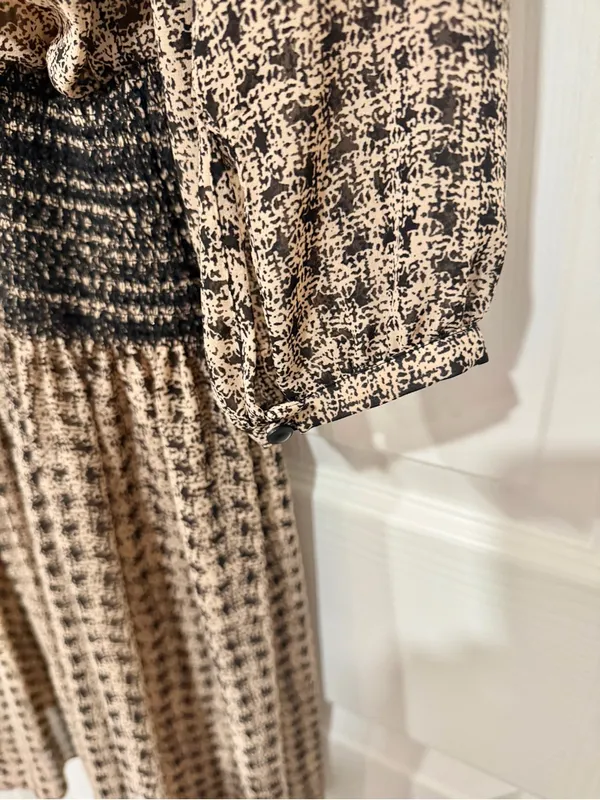 Anthropologie Vanessa Virginia Dress XS Black Tan Smocked Waist Boho - Image 5