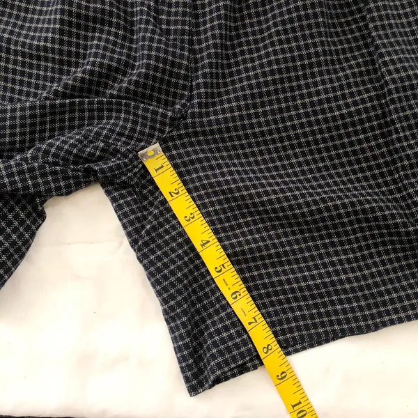 Black white plaid preppy pleated high rise Bermuda shorts office siren core Measurements in pics - Image 6