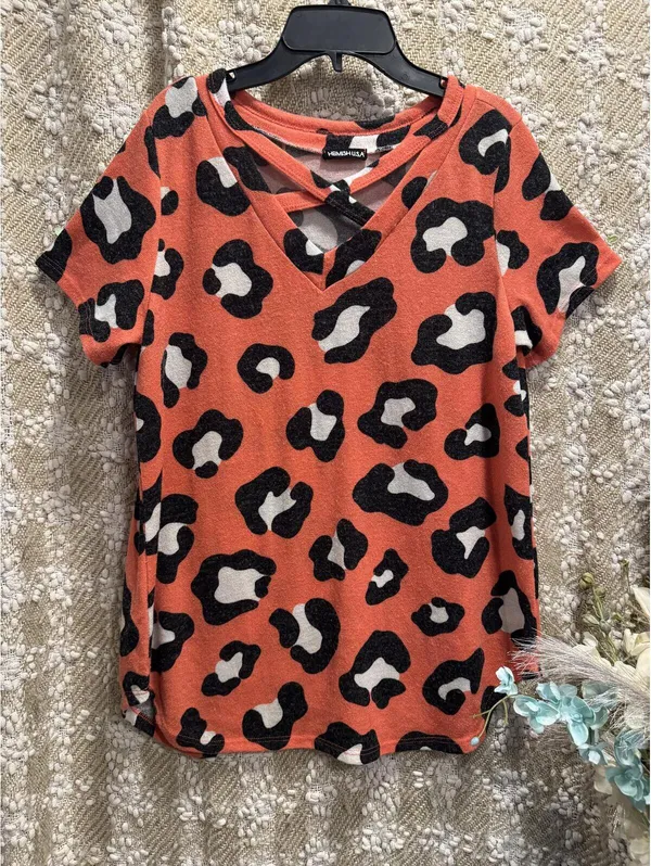 Hemish USA. Wrap V-neck and leopard print. Size L. - Image 3