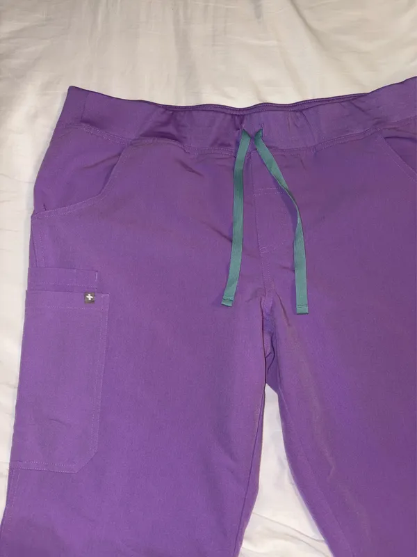FIGS Pants Kade Scrub Women’s - Image 4