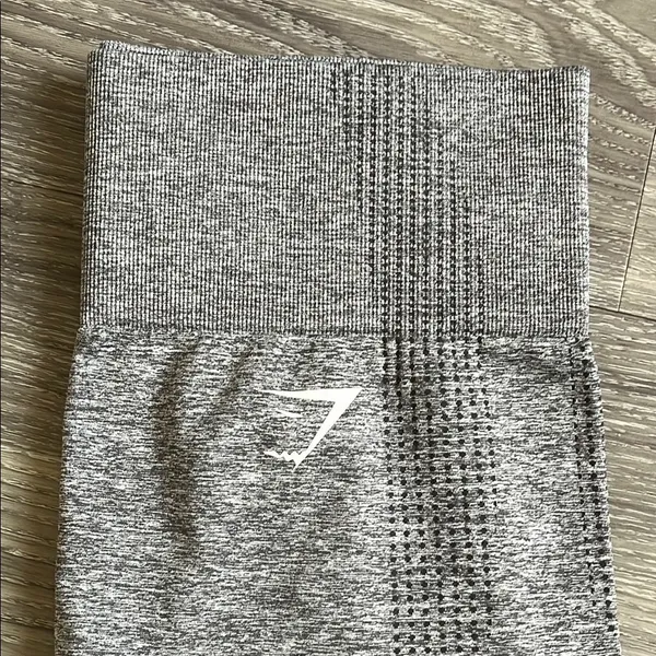 Gymshark Gray Leggings - Image 4