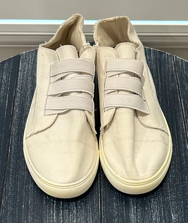 Canvas Slip On Shoes White Size 8 - Image 2