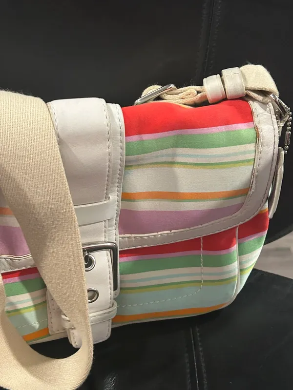 Vintage Coach Hampton Multicolor Striped Crossbody with Cream Trim - Image 8