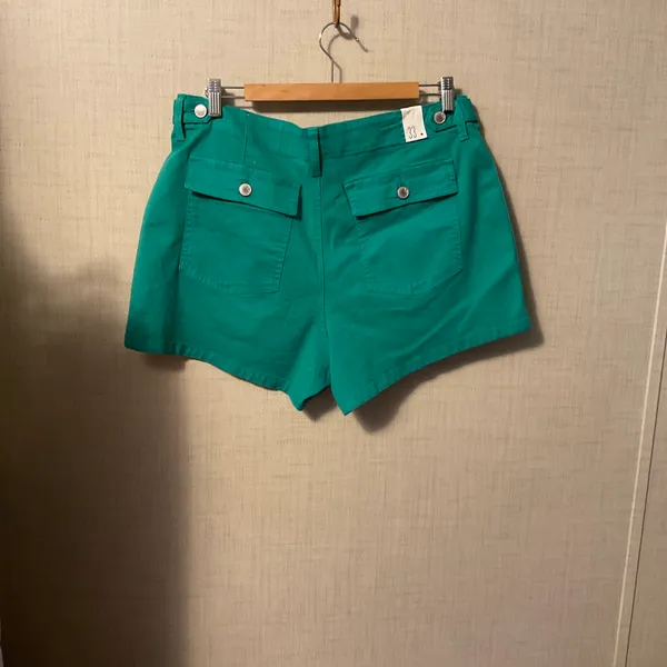 Shorts Green Size 33 - Image 2