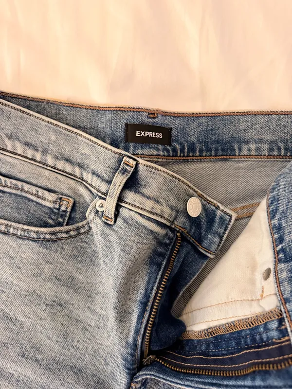 Express Straight Leg Jeans Acid Wash - Image 2