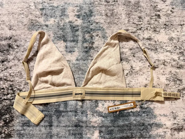 SKIMS Cotton Rib Plunge Bralette - Image 2