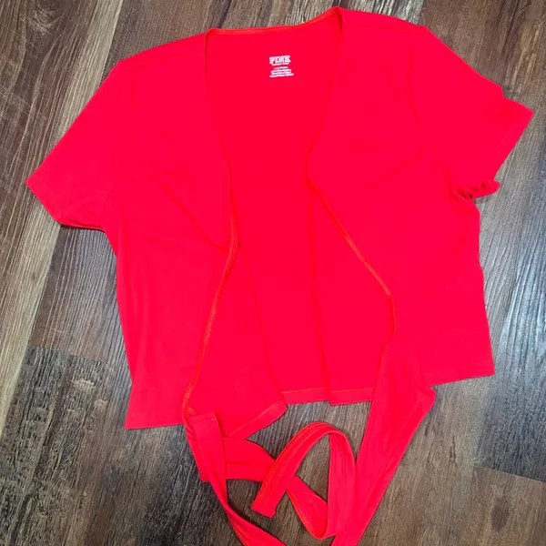 PINK Victoria's Secret Vivid Red Short Sleeve Wrap Top - Image 5