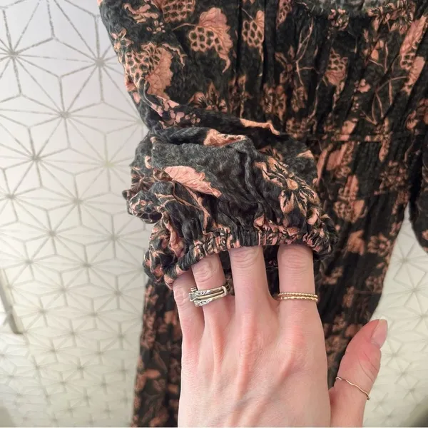ULLA JOHNSON
ISLA DRESS - BALSAM - Image 8