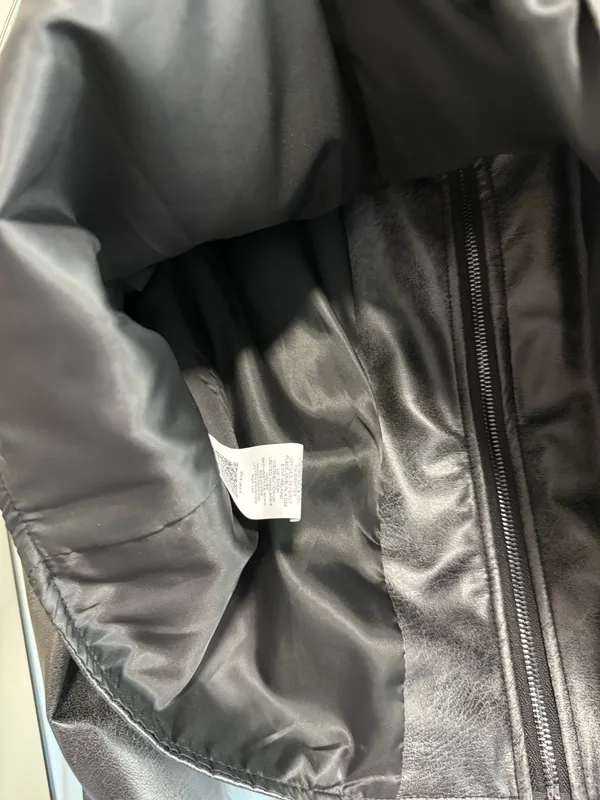 Shein Cropped Biker Jacket Faux Leather - Image 4