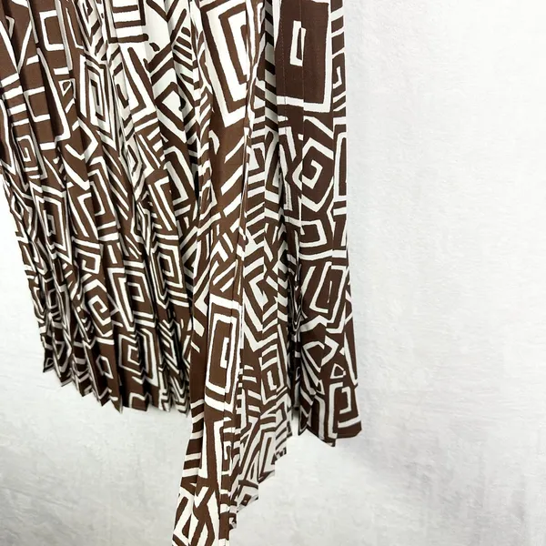 Manila Grace Maxi Dress Size 40 US Small Pleated Geometric Split Hem Brown - Image 5