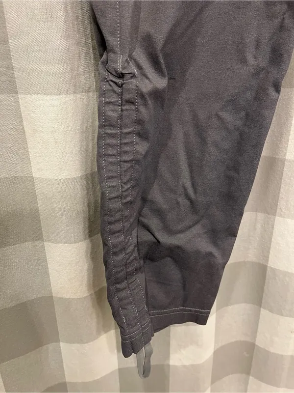 The North Face Men's Gray Drawstring Joggers - Image 2