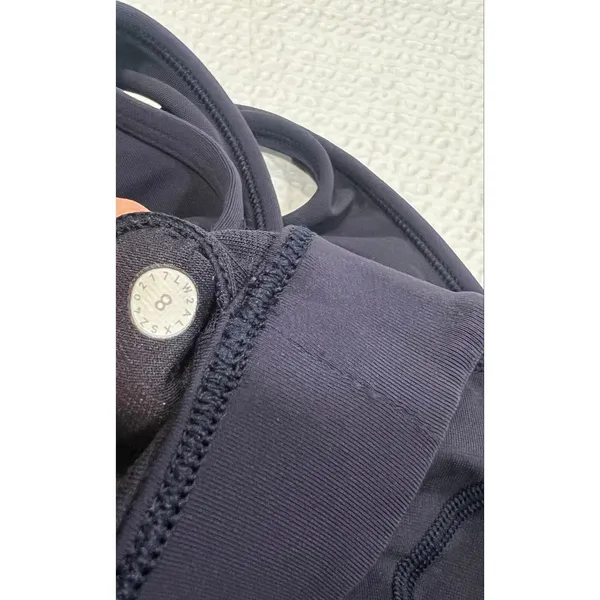 Lululemon Pace Perfect Bra Midnight Navy 8 women - Image 4