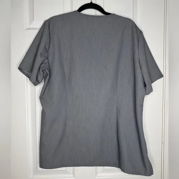 FIGS Womans Catarina One-Pocket Scrub‎ Top Gray Size XL - Image 2