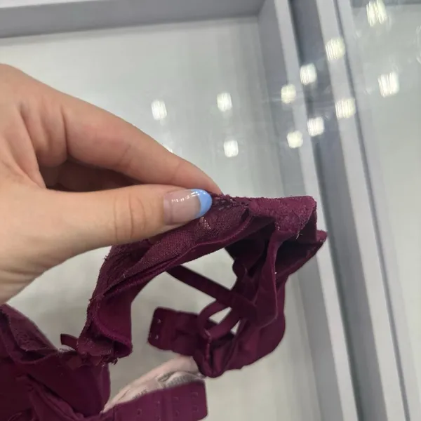 Victoria Secret’s - Image 10