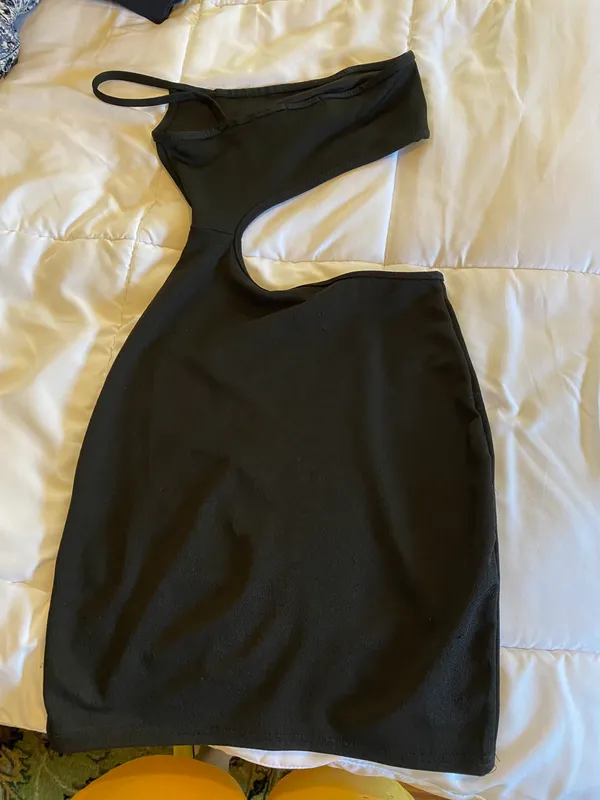 Pretty Little Thing Cut Out Dress - Image 3