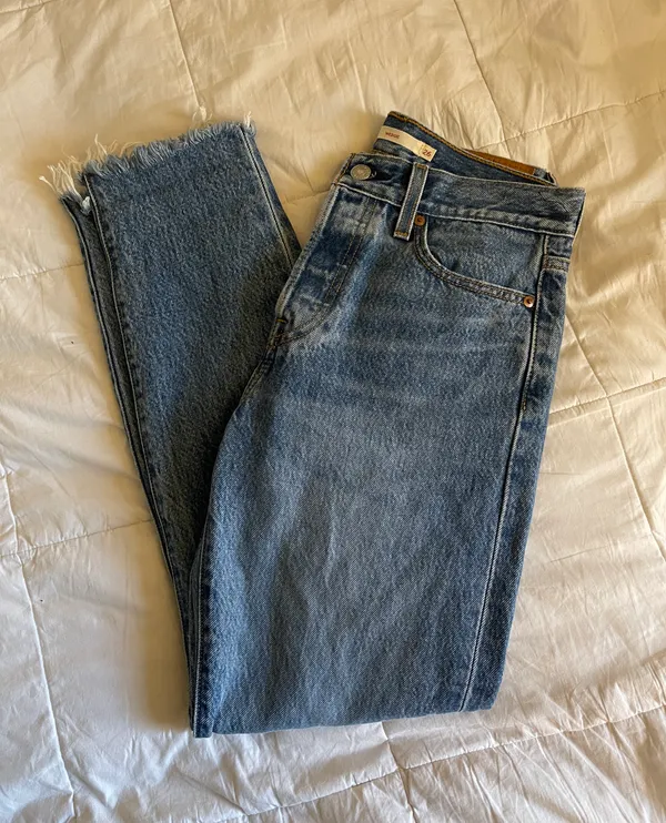 Levi's Wedgie Fit Jeans - Image 2