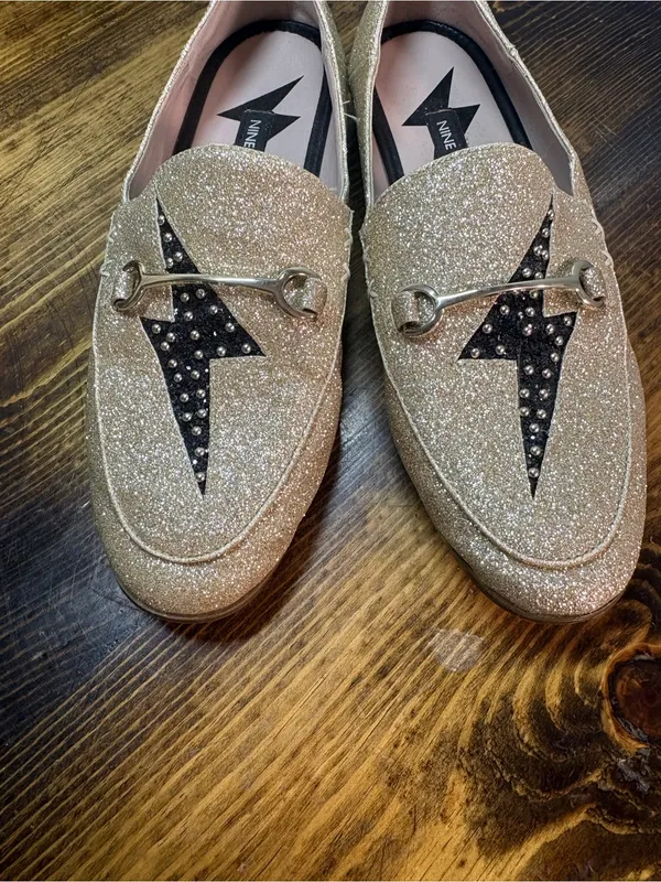 Nine West Wildgirls Gold Glitter Lighting Bolt‎ Loafers Size 6 - Image 2