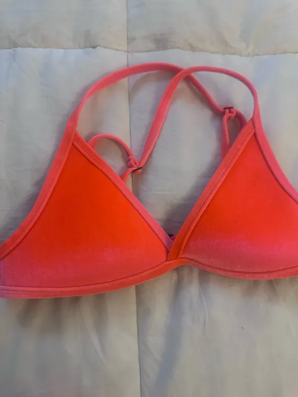 Hoaka hot pink velvet bikini set - Image 8