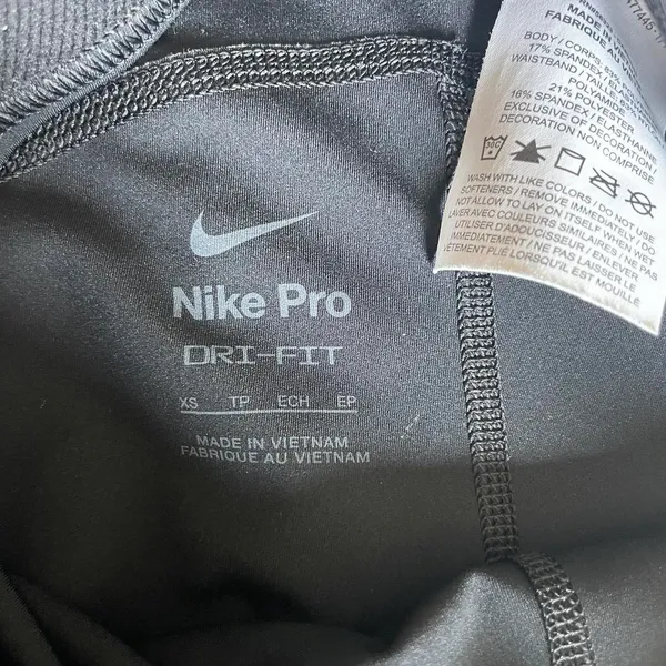 Nike Black  pro workout/ athletic shorts - Image 7