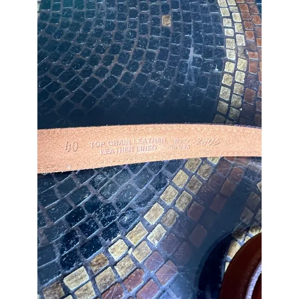 Women's Bill Blass Brown Leather Belt with Gold Buckle - Image 3