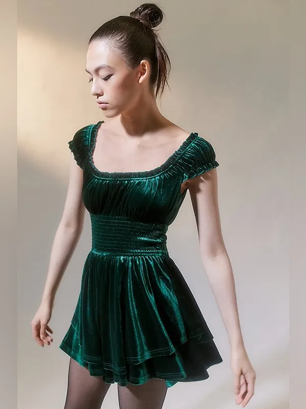 Uo Rosie Velvet Smocked Romper In Green - Image 4