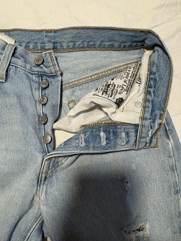 Levi’s 501 Jeans Button Fly Straight Leg - Image 3