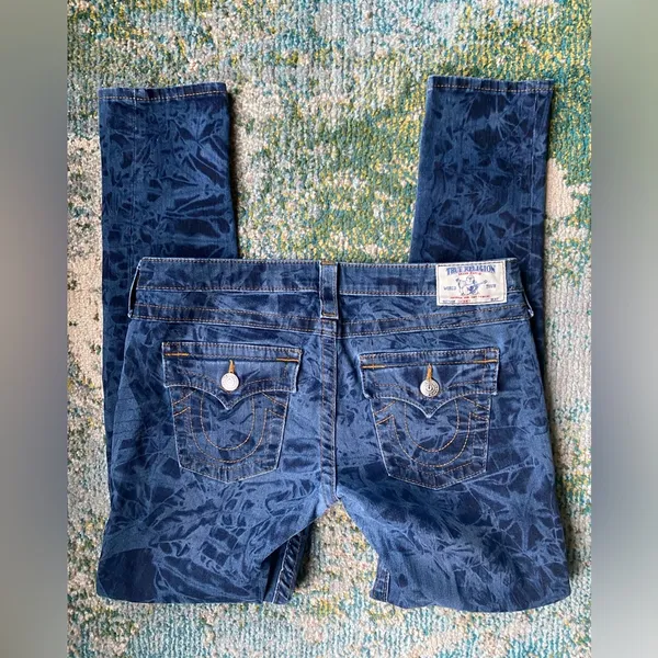 True Religion blue tie dye pattern skinny jeans with flap pockets, size 30 - Image 2