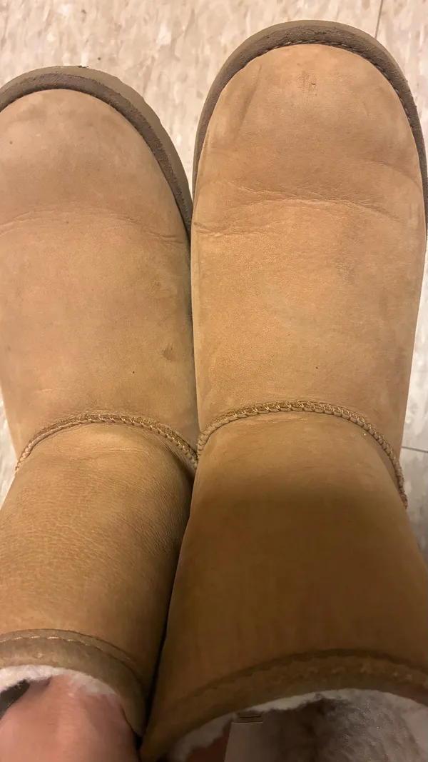 UGG Boots Classic Short - Image 4
