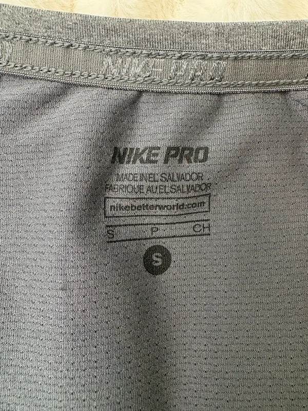Nike top  - Image 2