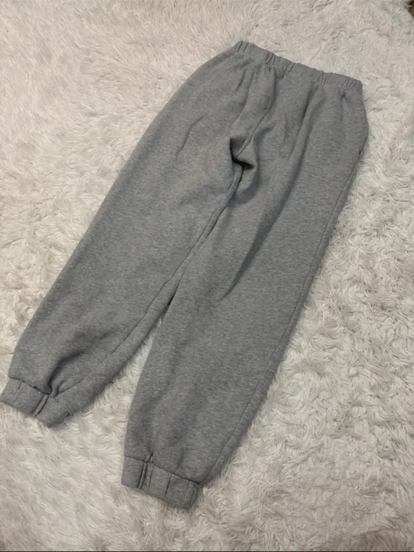 Brandy Melville John galt grey sweatpants - Image 3