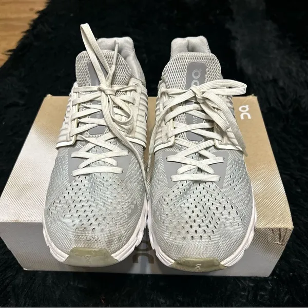 ON CLOUDSWIFT gray white running athletic training lace up shoes sneakers sz 8.5 - Image 5