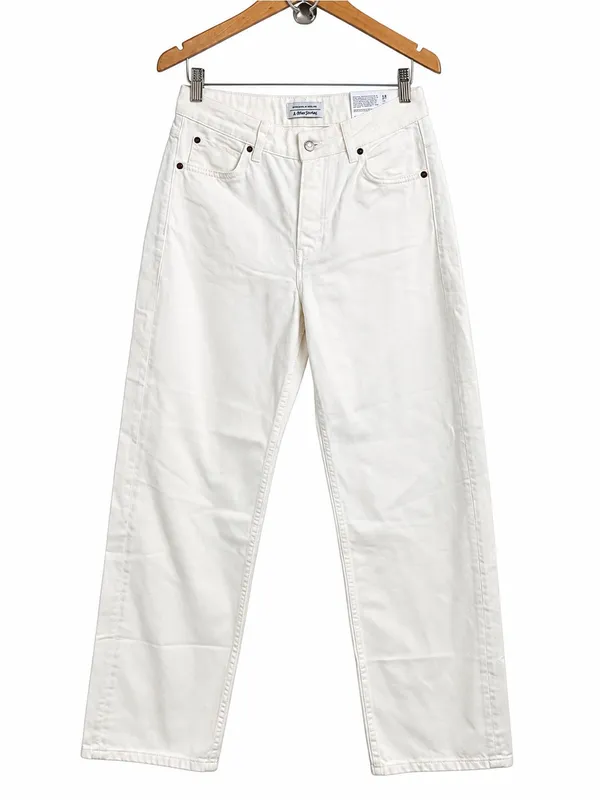 NWT & Other Stories Relaxed Tapered Jeans White Low Rise 28/30 - Image 2