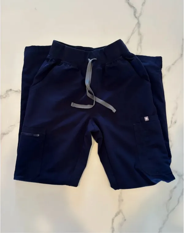 Figs scrub pants  - Image 3