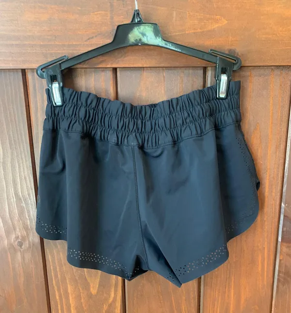 Lululemon Shorts - Image 5