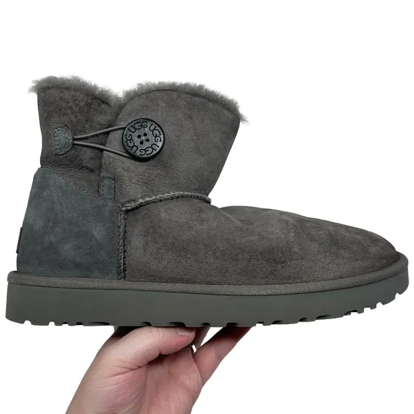 UGG Bailey Button Charcoal Grey Suede Boots Women’s Size 11 - Image 12
