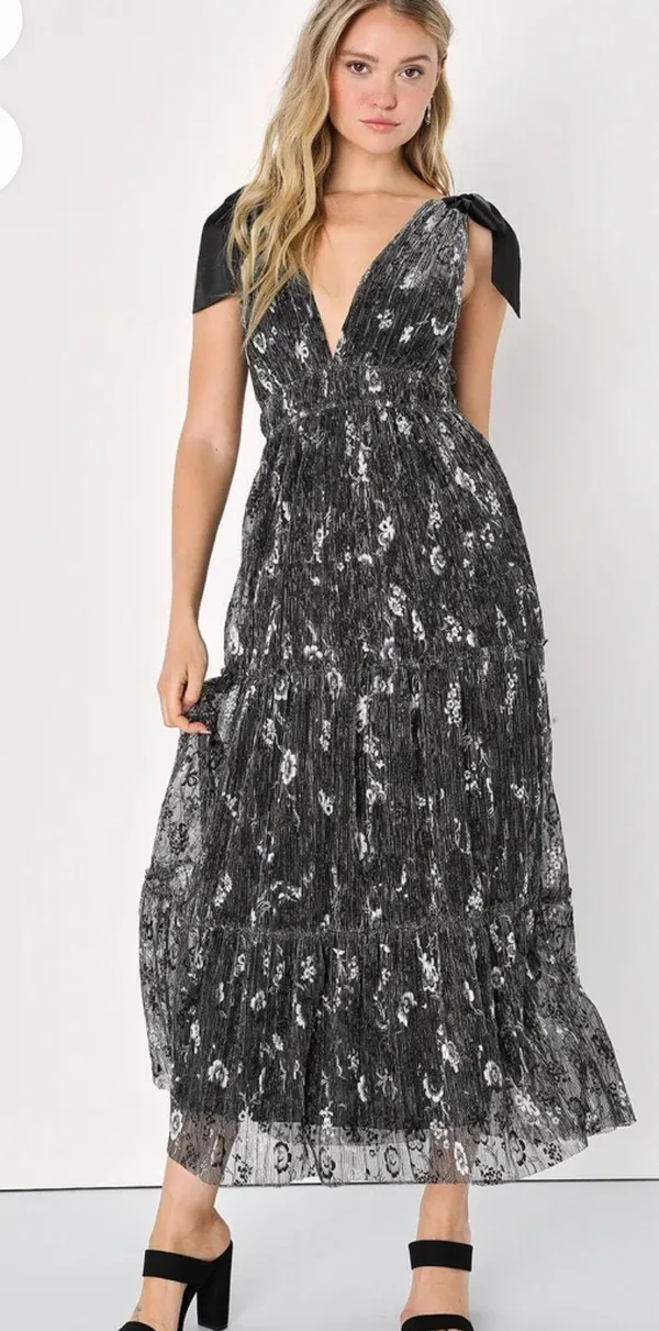 Boutique Maxi Dress Black - Image 2