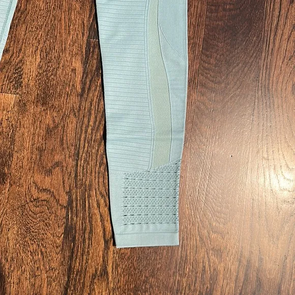 Gymshark‎ Seamless Leggings - Image 3